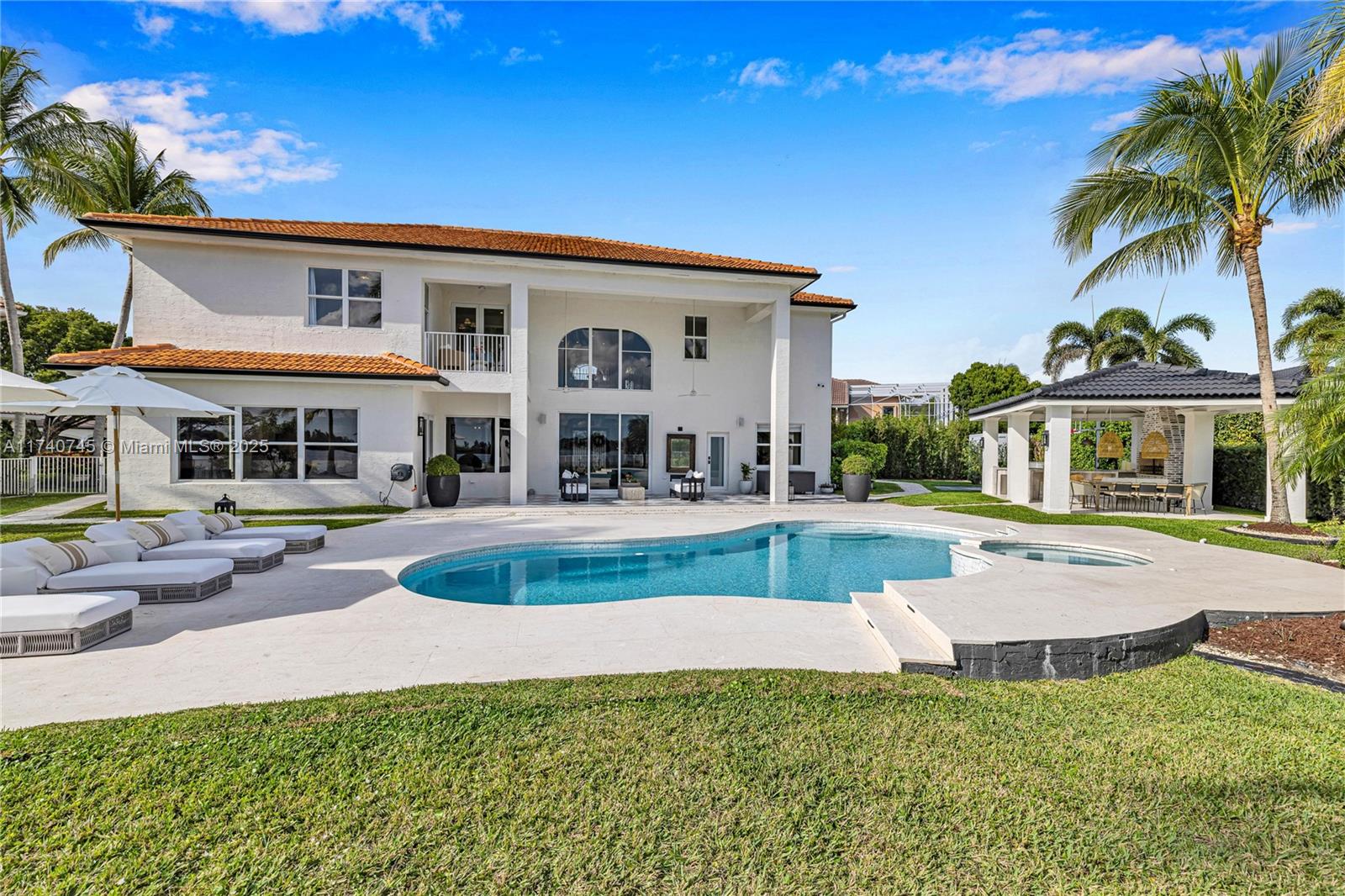 SUNSET LAKES PLAT TWO - Residential