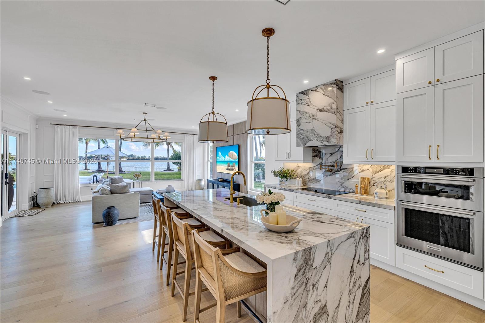 SUNSET LAKES PLAT TWO - Residential