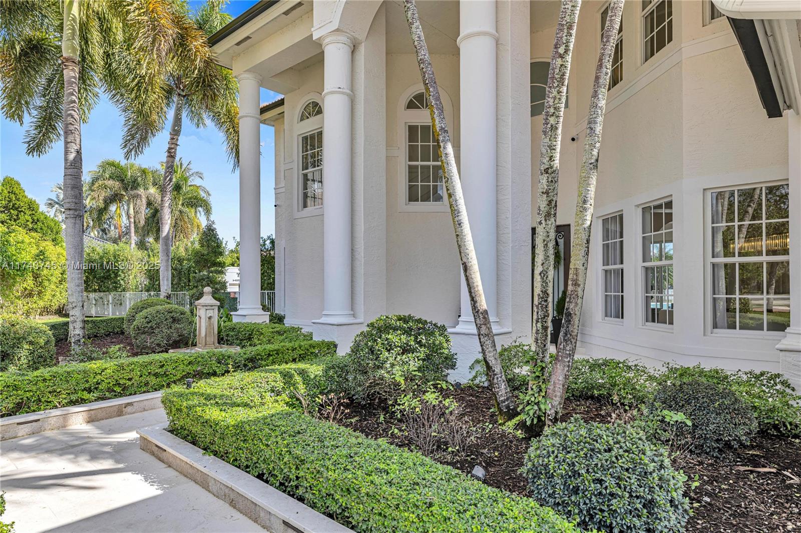 SUNSET LAKES PLAT TWO - Residential