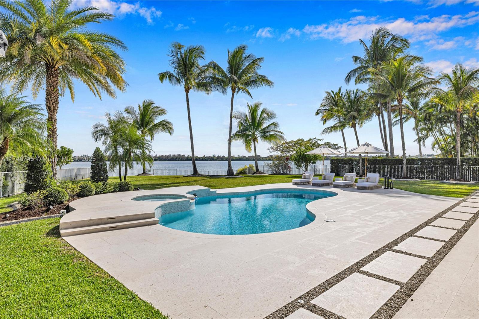 SUNSET LAKES PLAT TWO - Residential