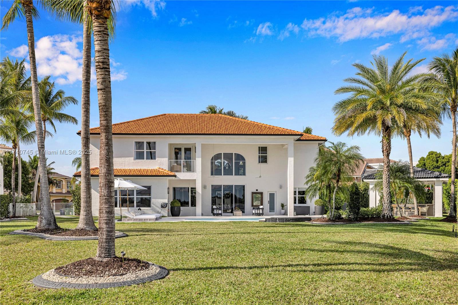 SUNSET LAKES PLAT TWO - Residential