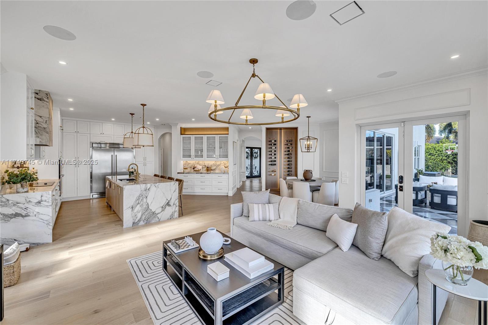 SUNSET LAKES PLAT TWO - Residential