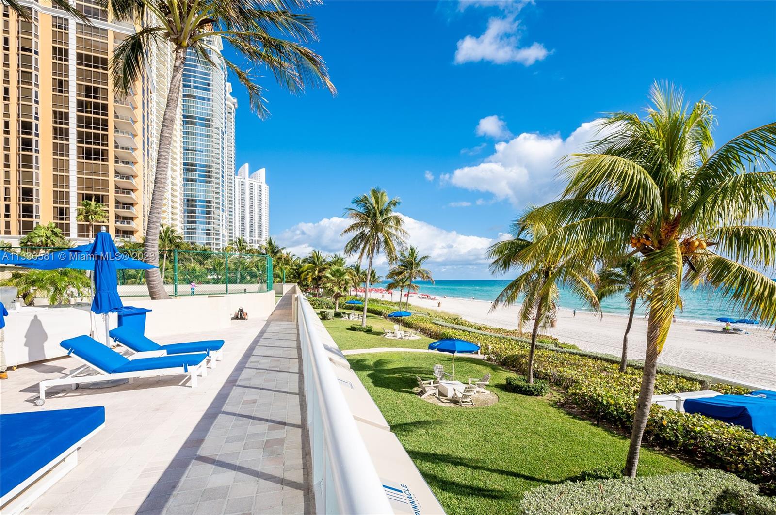 THE PINNACLE CONDO - Residential