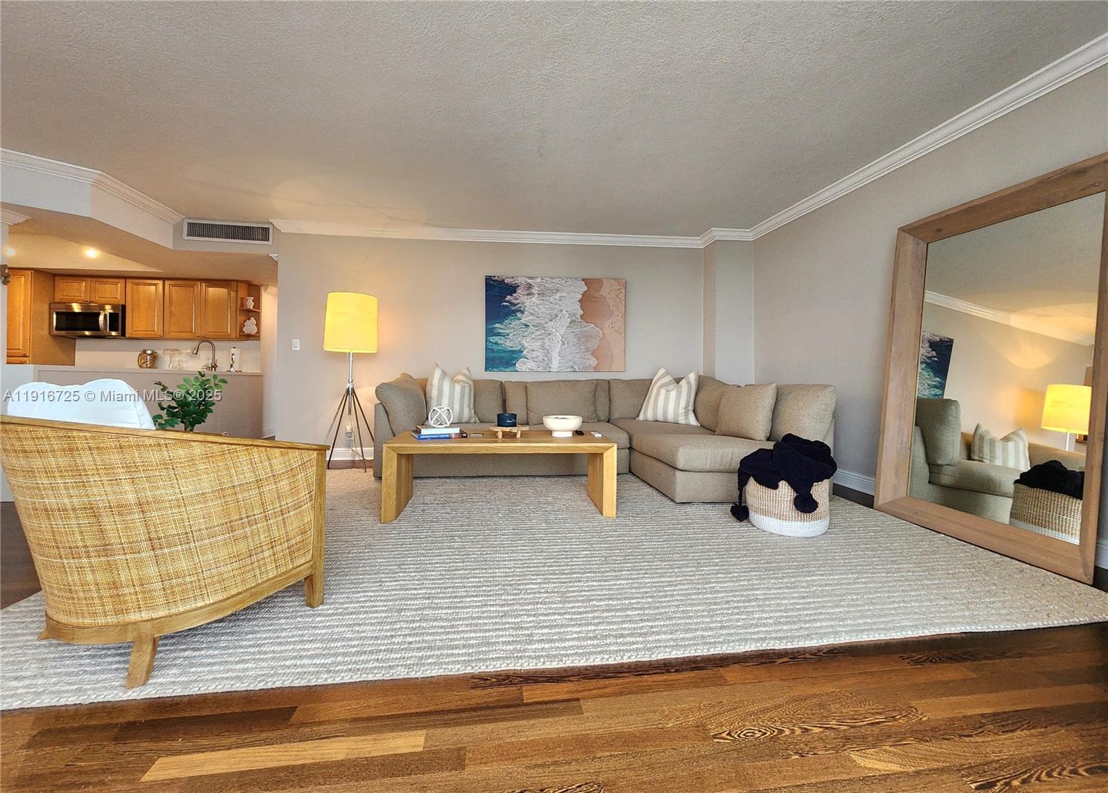 PARKER PLAZA CONDO ESTATE - Residential Lease