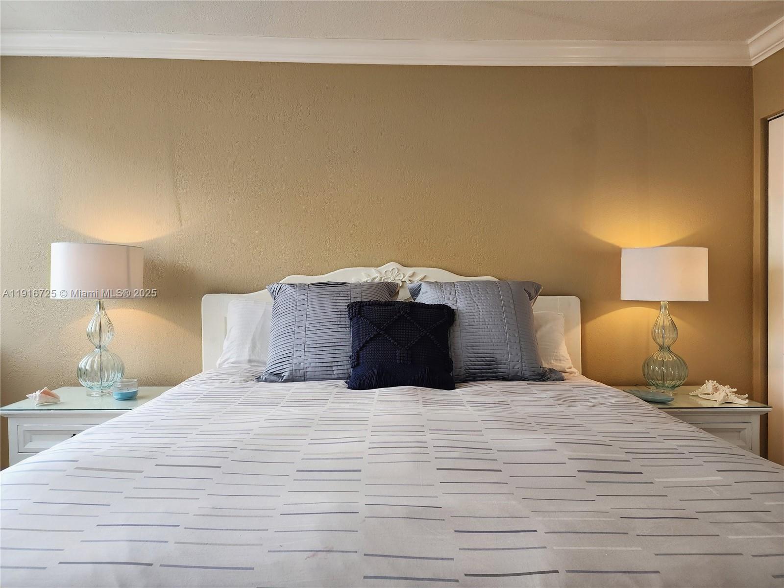 PARKER PLAZA CONDO ESTATE - Residential Lease