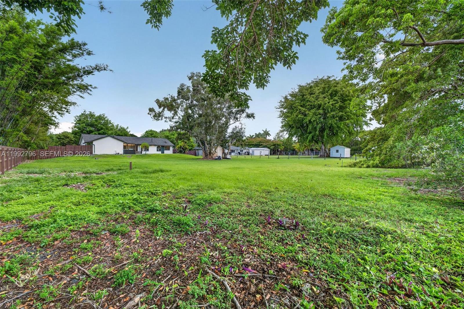 FLA FRUIT LANDS CO - Residential