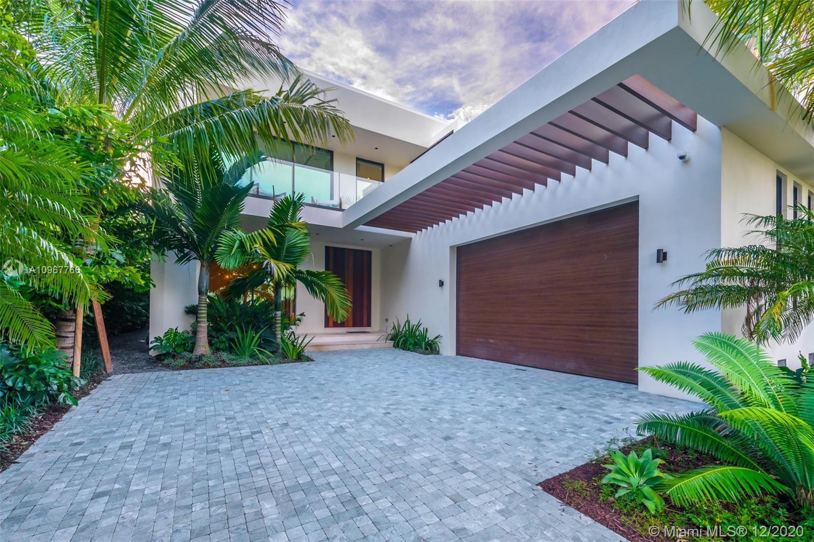 SAN MARINO ISLAND - Residential