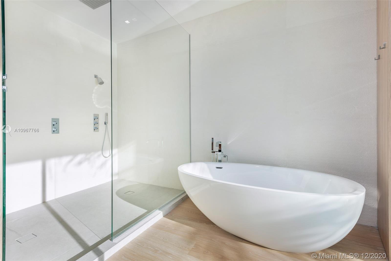 SAN MARINO ISLAND - Residential