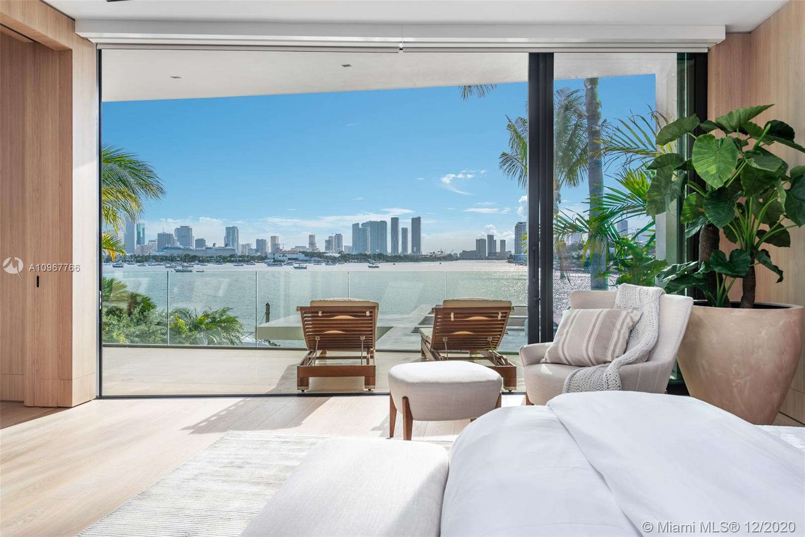 SAN MARINO ISLAND - Residential