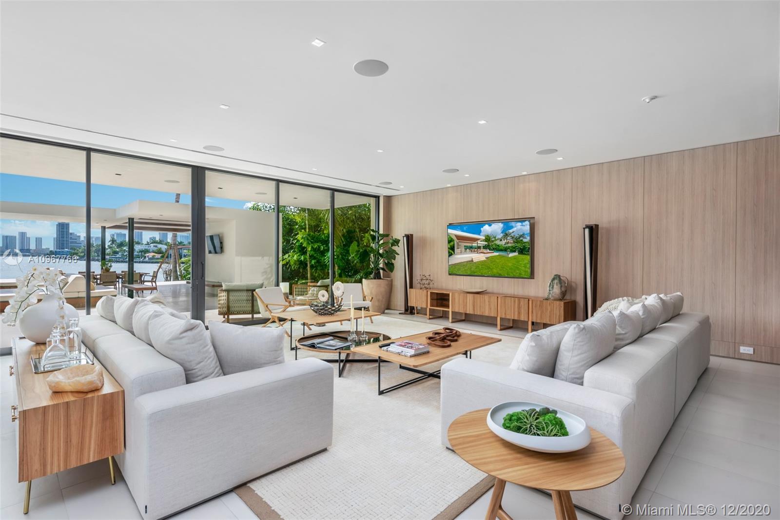 SAN MARINO ISLAND - Residential