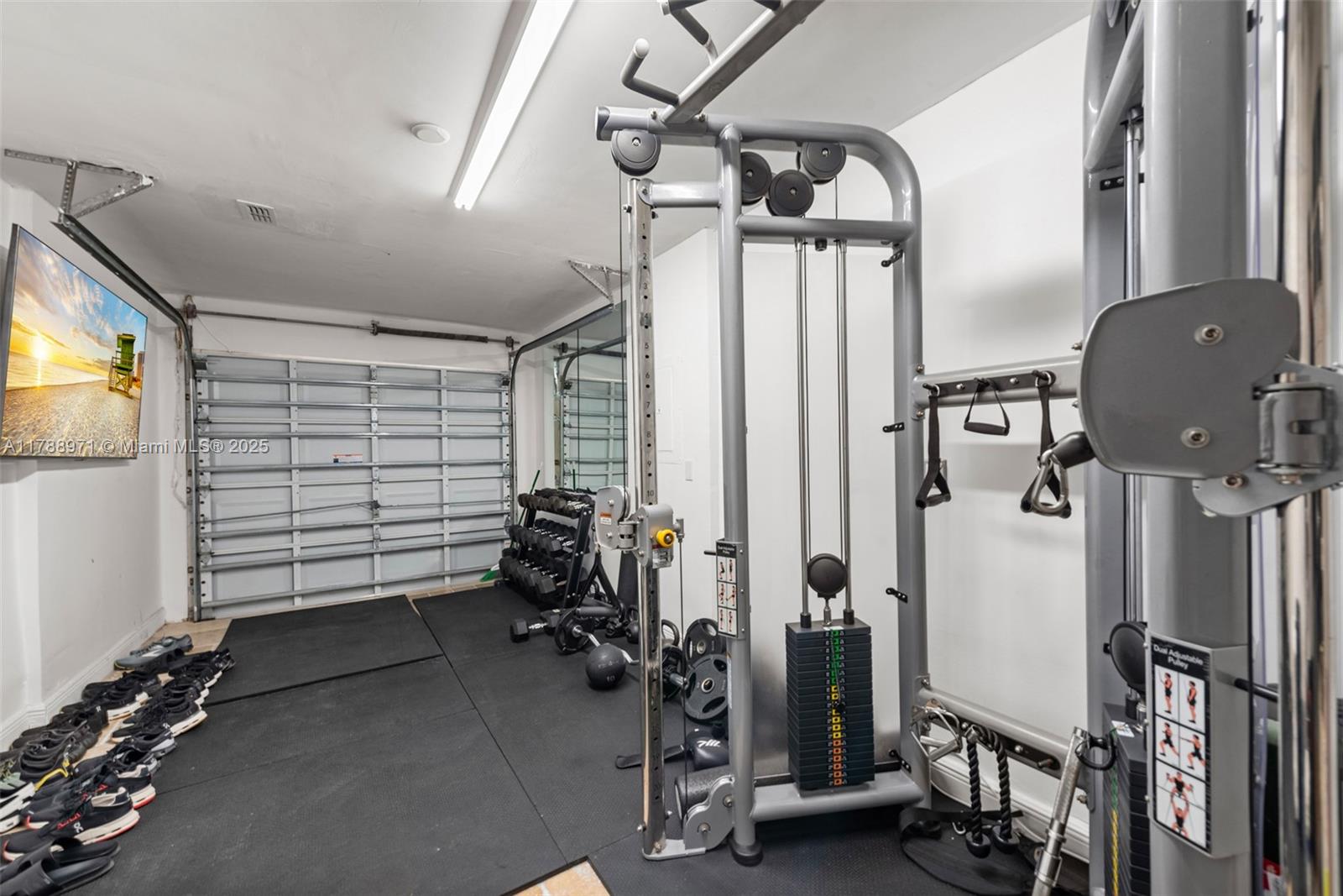 VILLAS ON THE BAY CONDO - Residential