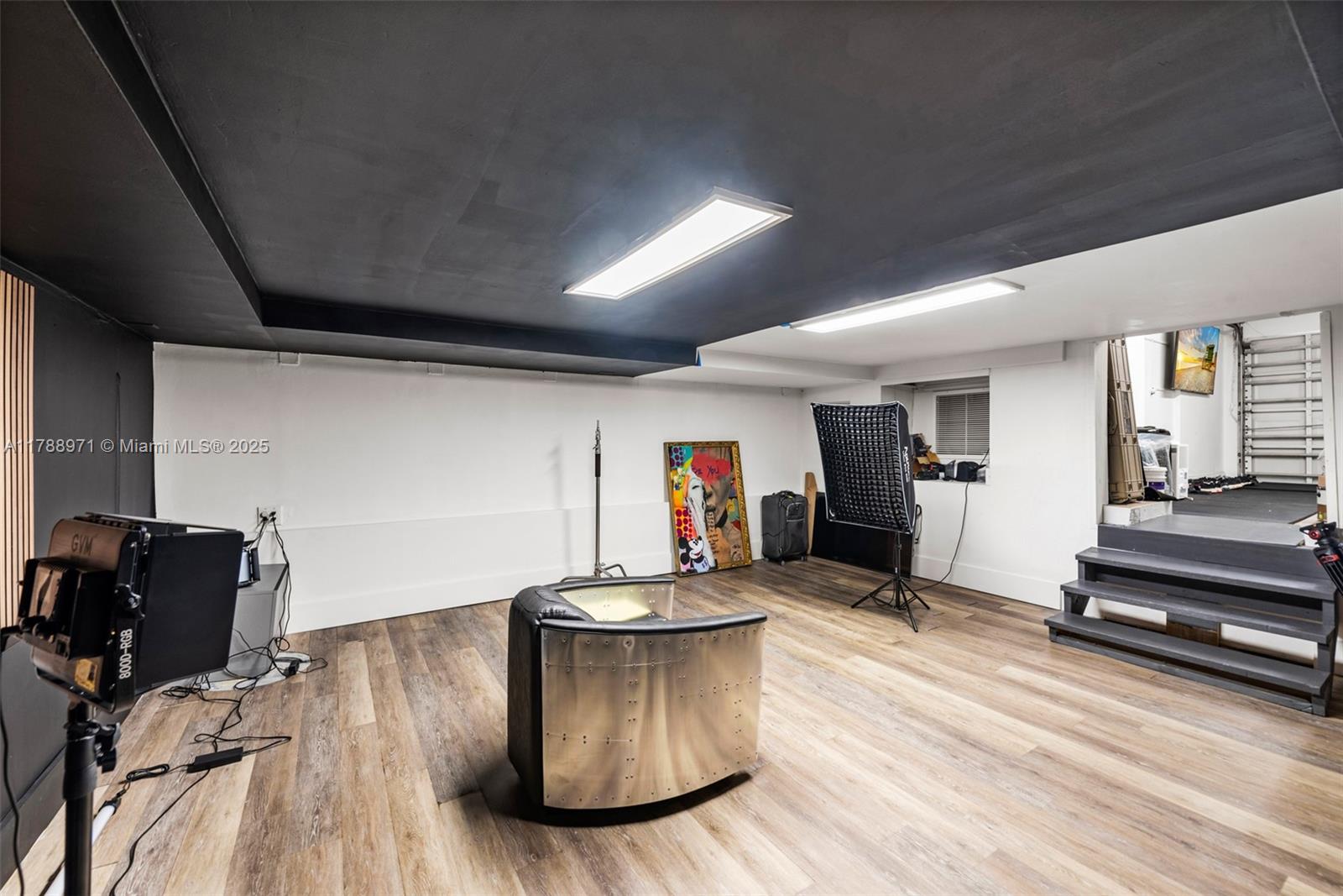 VILLAS ON THE BAY CONDO - Residential