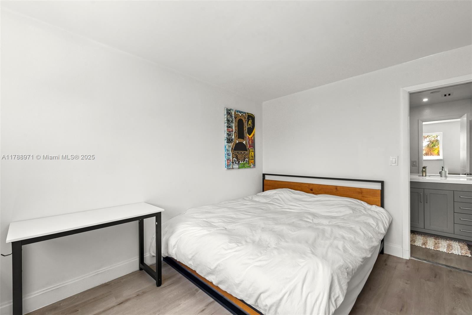 VILLAS ON THE BAY CONDO - Residential