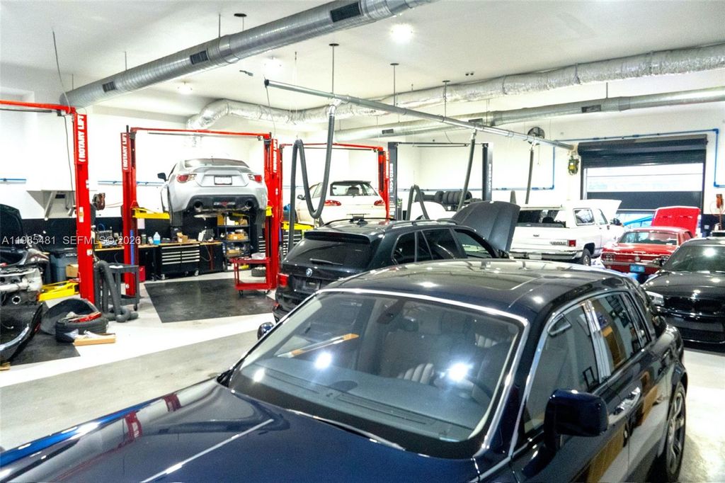 Photo of 5836 Rodman St, Hollywood, FL 33023 (MLS # A11985481)