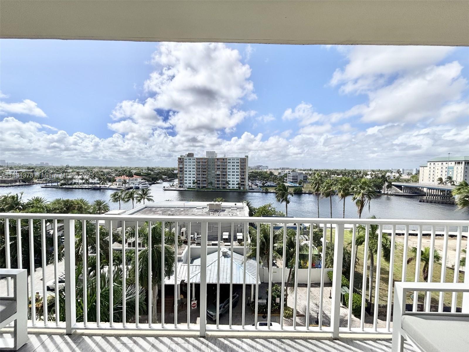 TIDES AT BRIDGESIDE SQUAR - Residential Lease