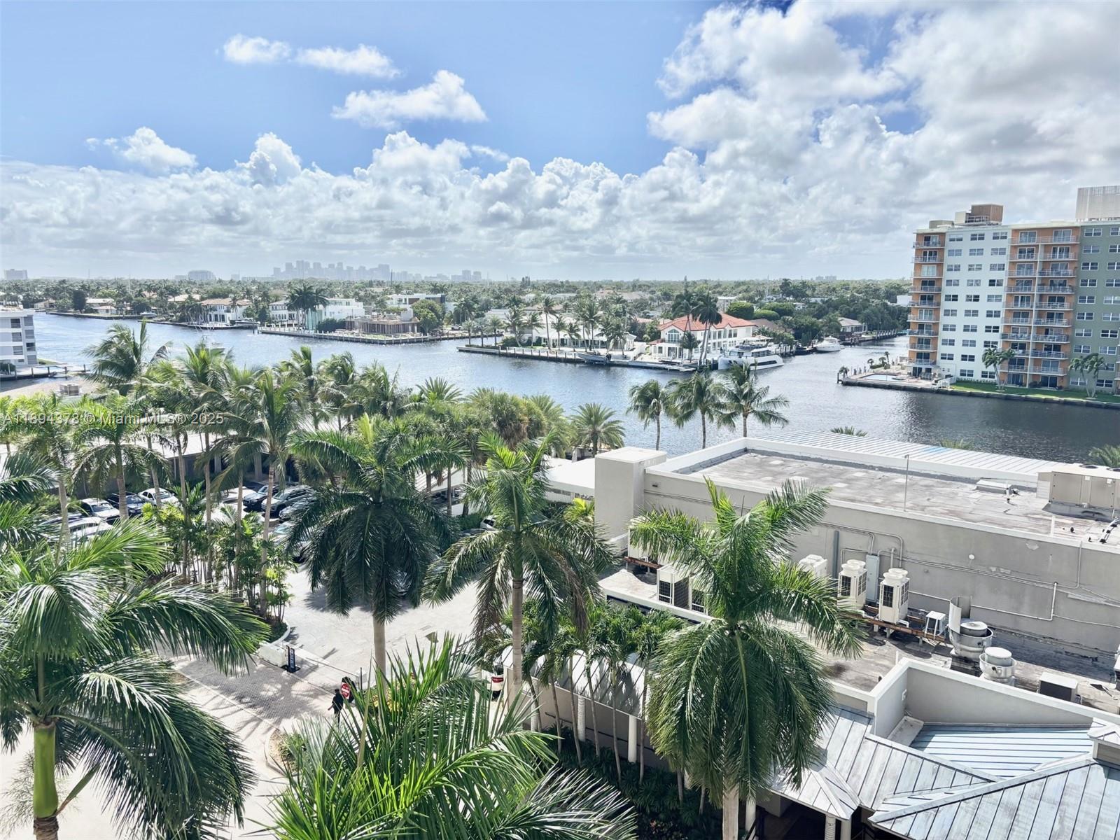 TIDES AT BRIDGESIDE SQUAR - Residential Lease