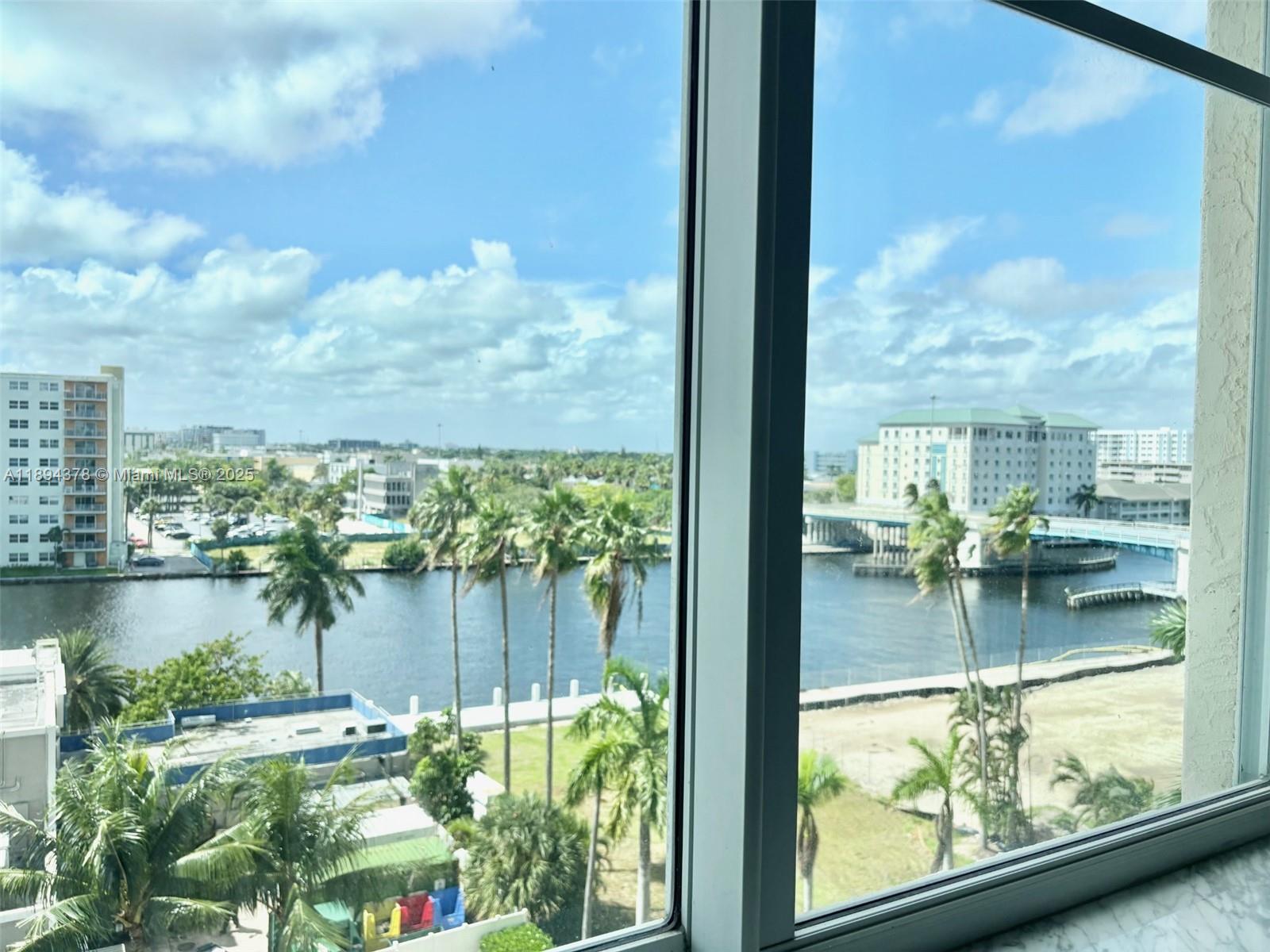 TIDES AT BRIDGESIDE SQUAR - Residential Lease