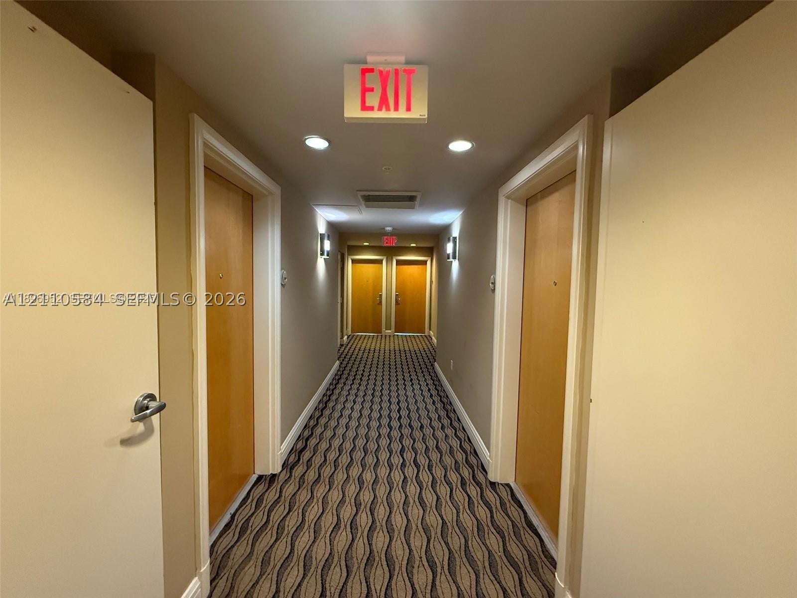 244 Biscayne Blvd 3708
