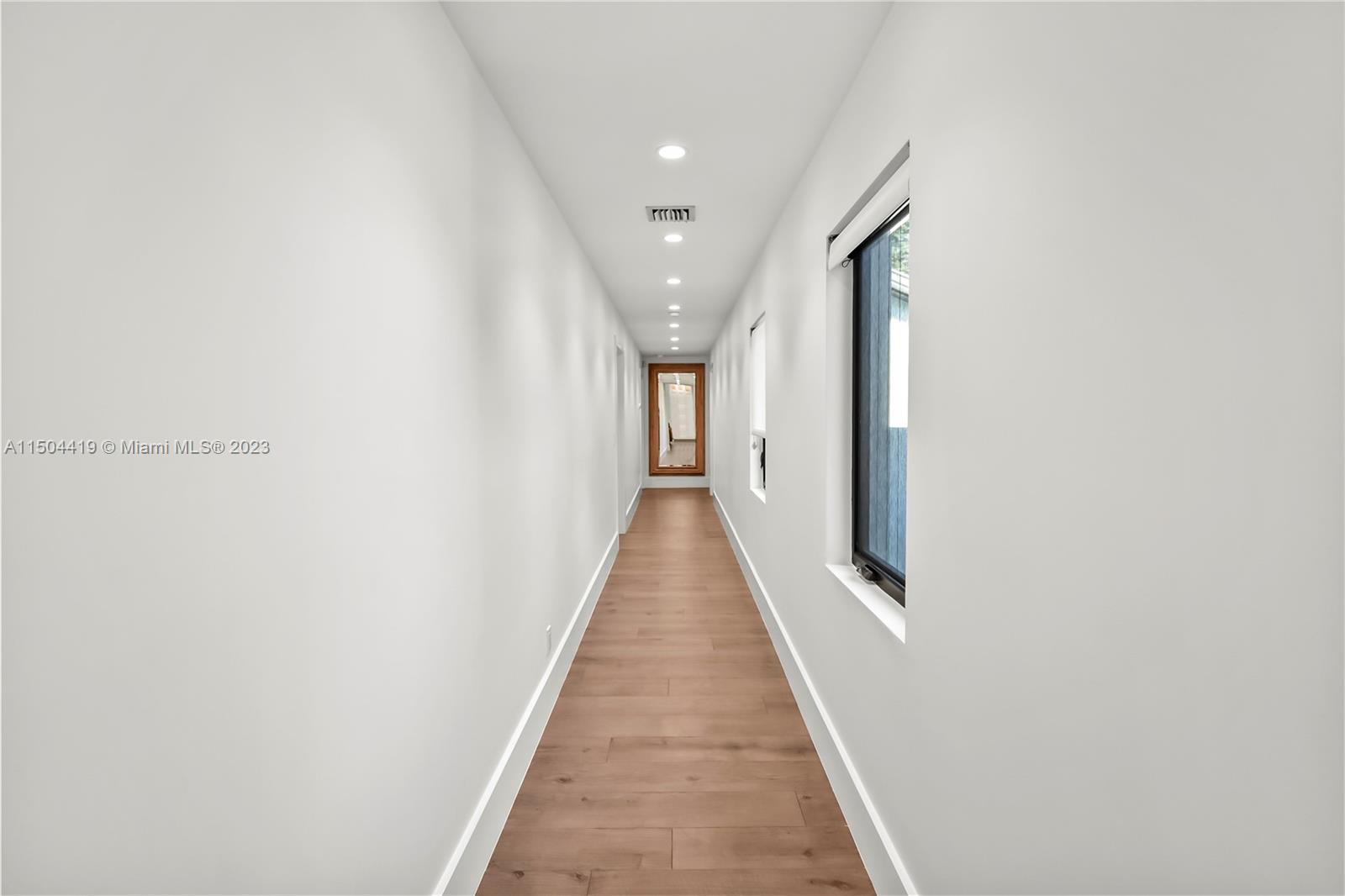 CHAMBERS SUB SE1/4 - Residential