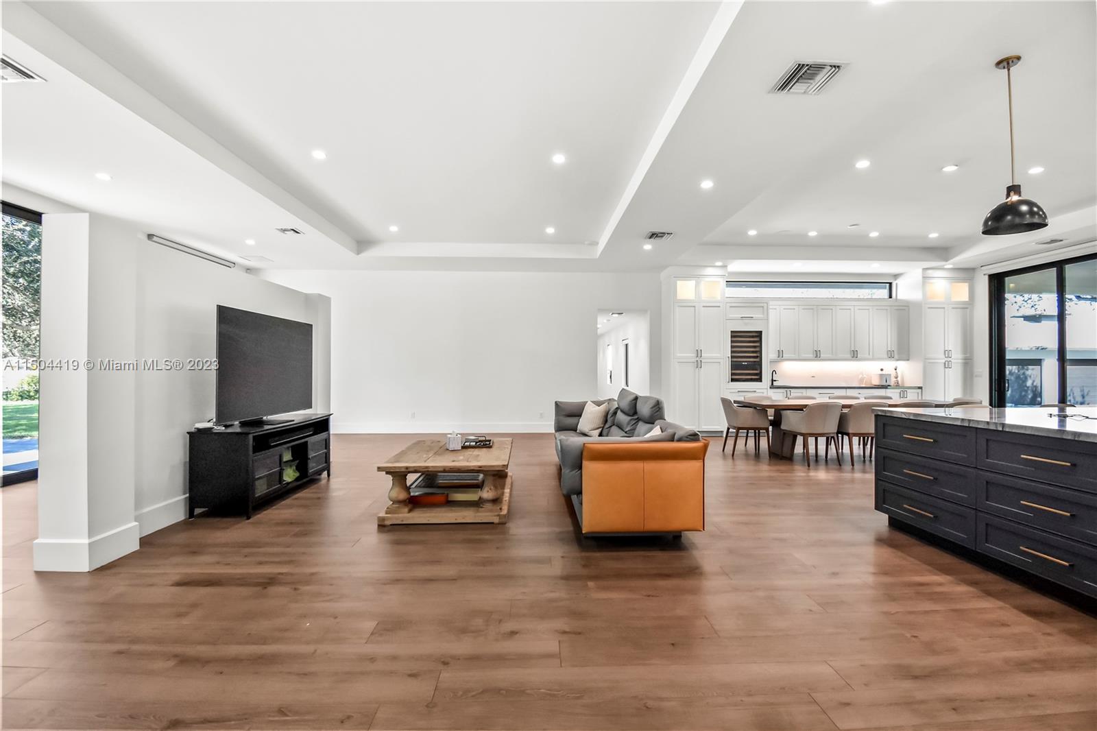 CHAMBERS SUB SE1/4 - Residential