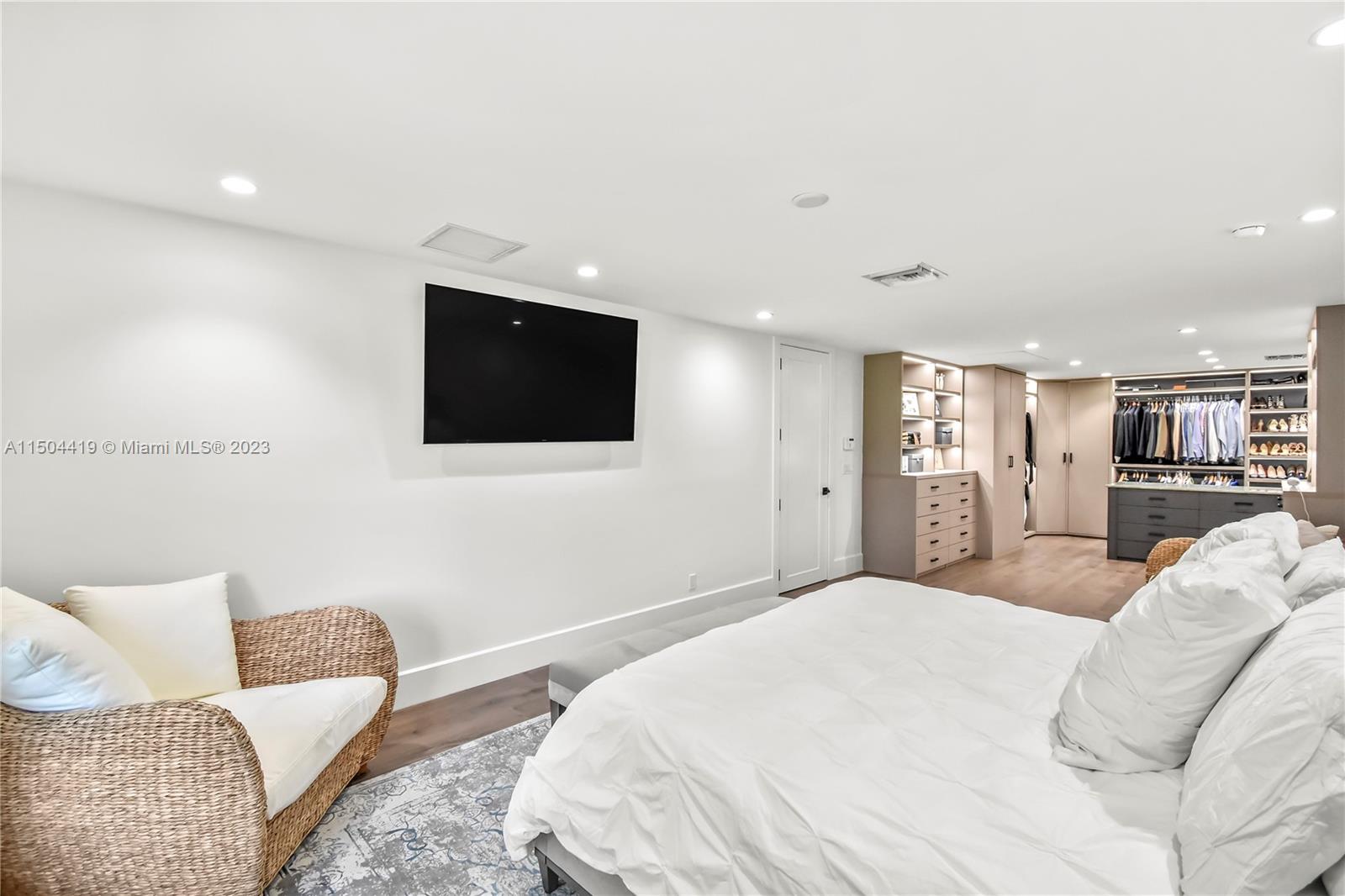 CHAMBERS SUB SE1/4 - Residential