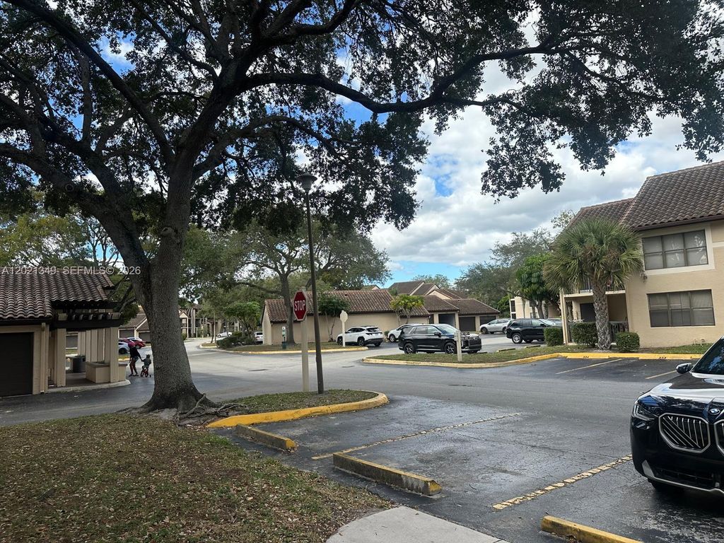 Photo of 4481 W Mcnab Rd #37, Pompano Beach, FL 33069 (MLS # A12021349)