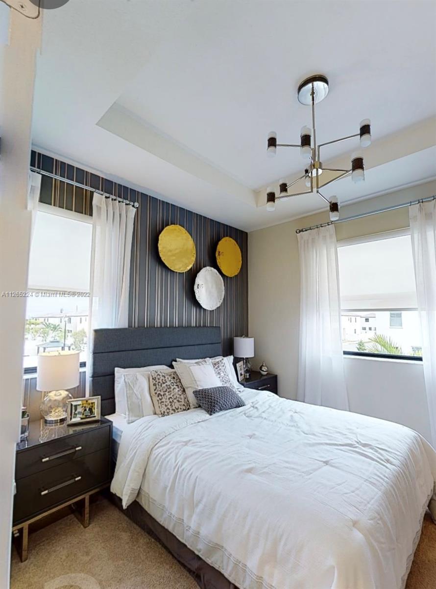 AQUABELLA NORTH - Residential Lease