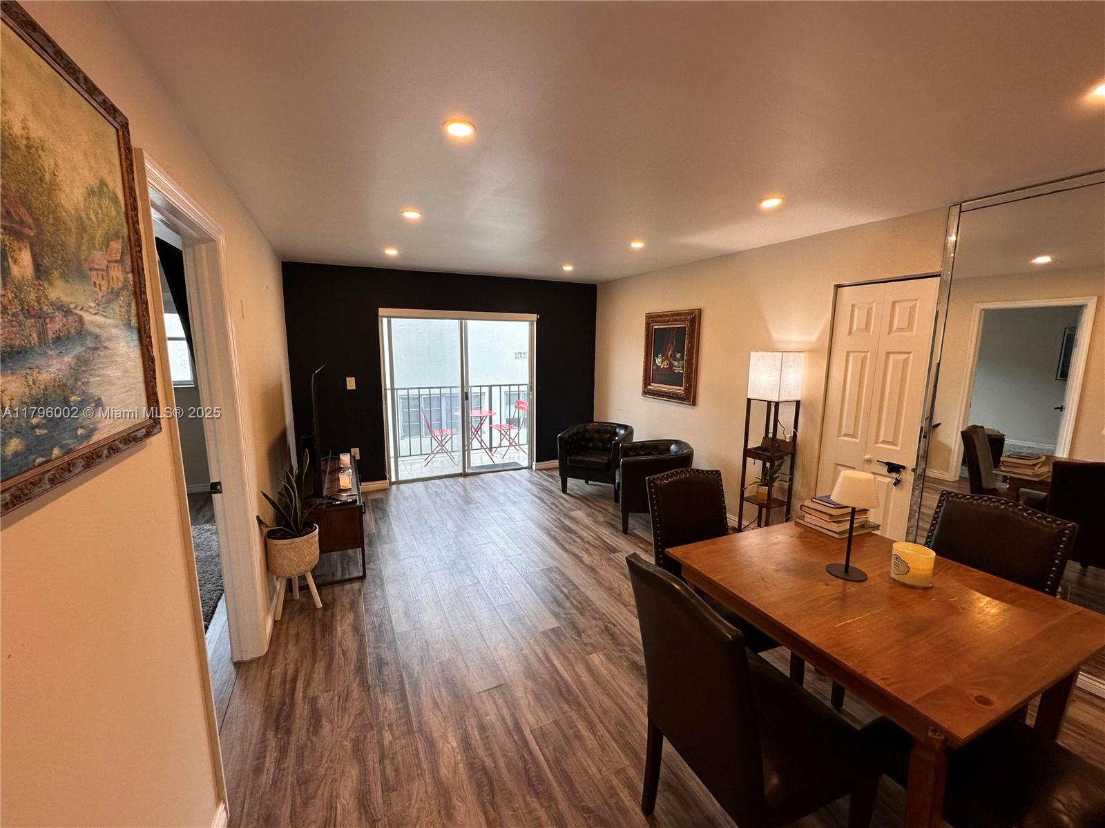 1605 Pennsylvania Ave 303