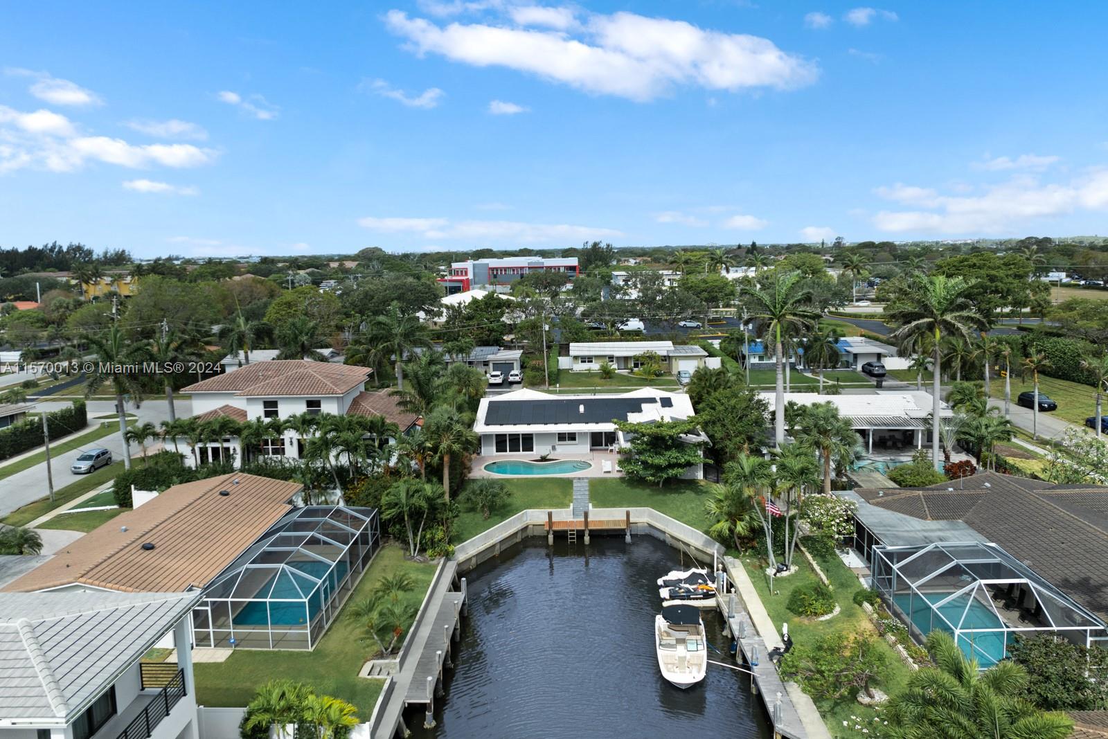 BOCA HARBOUR - Residential