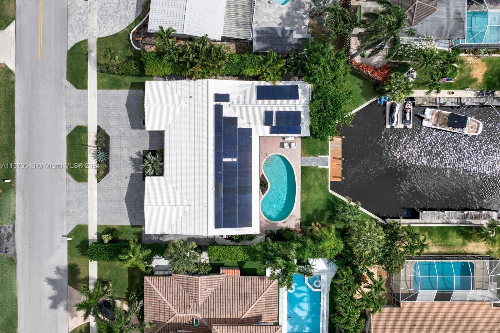 BOCA HARBOUR - Residential