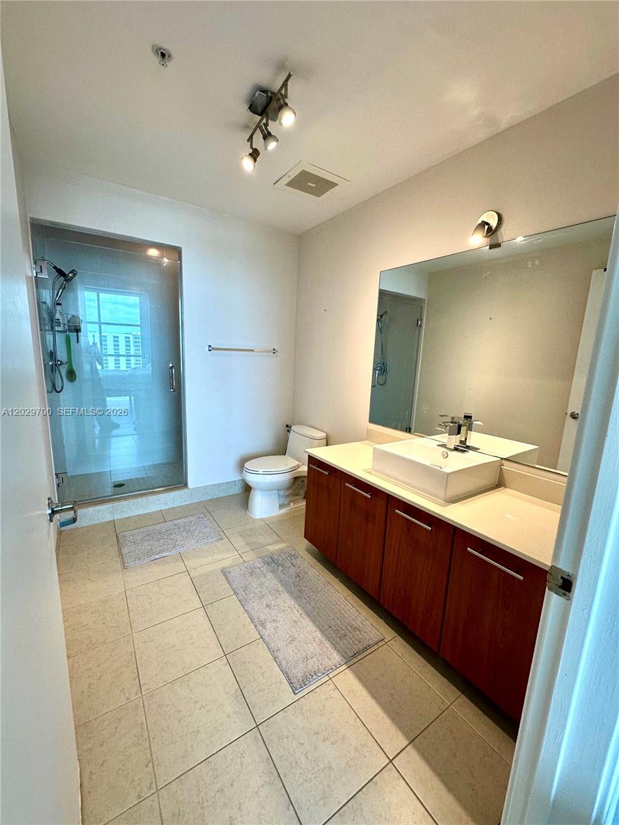 FOUR MIDTOWN MIAMI CONDO - Residential