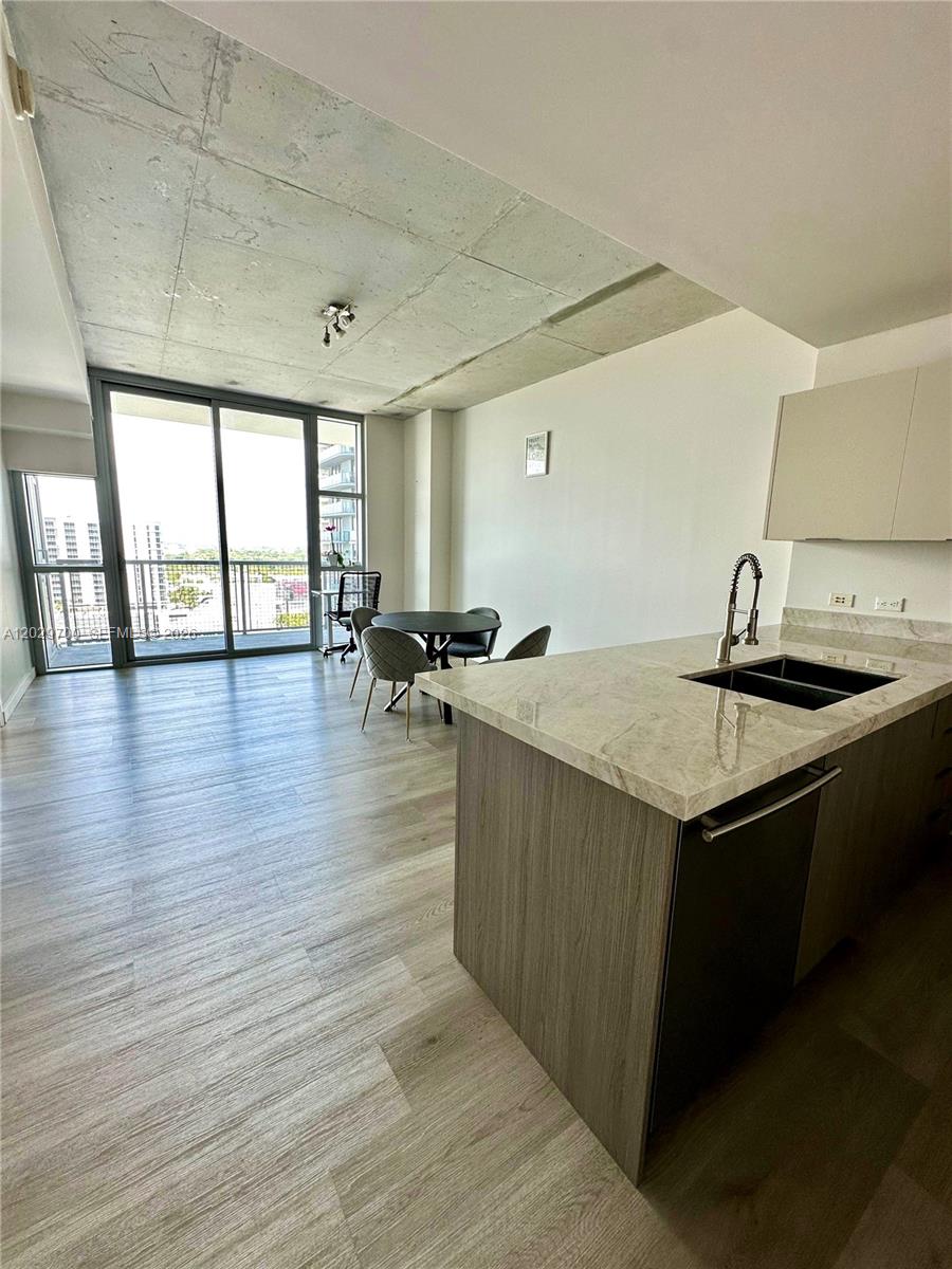 FOUR MIDTOWN MIAMI CONDO - Residential