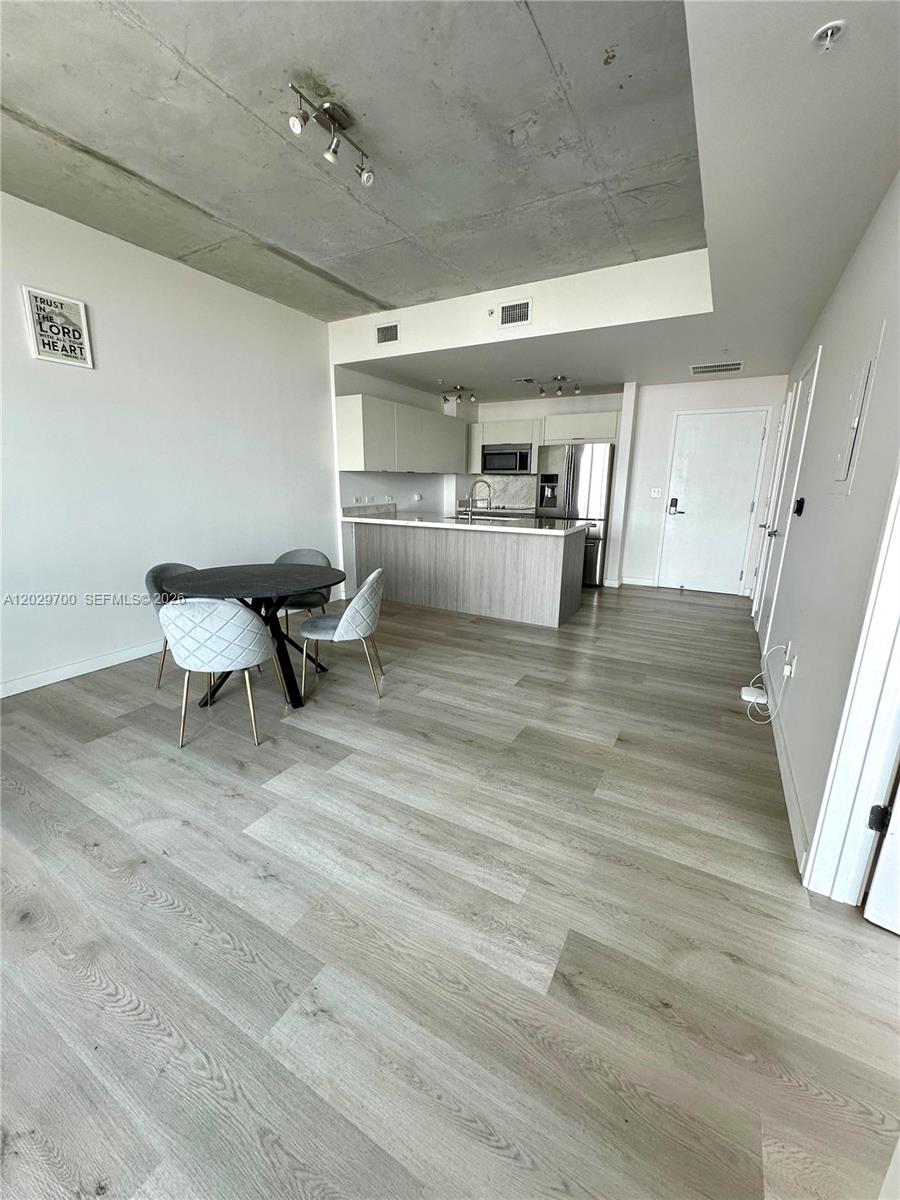 FOUR MIDTOWN MIAMI CONDO - Residential