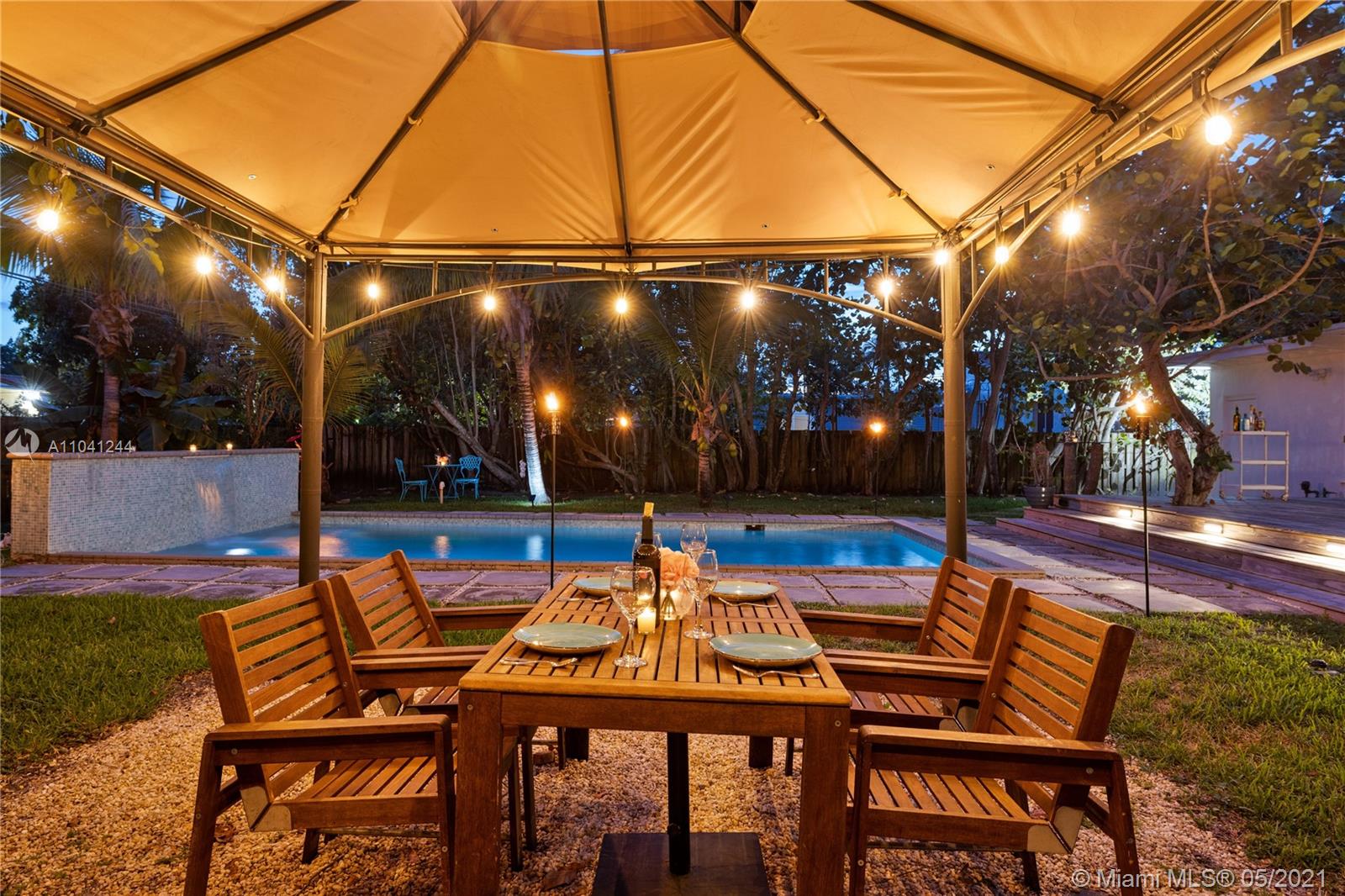 DUNNINGS MIAMI SHORES EXT - Residential