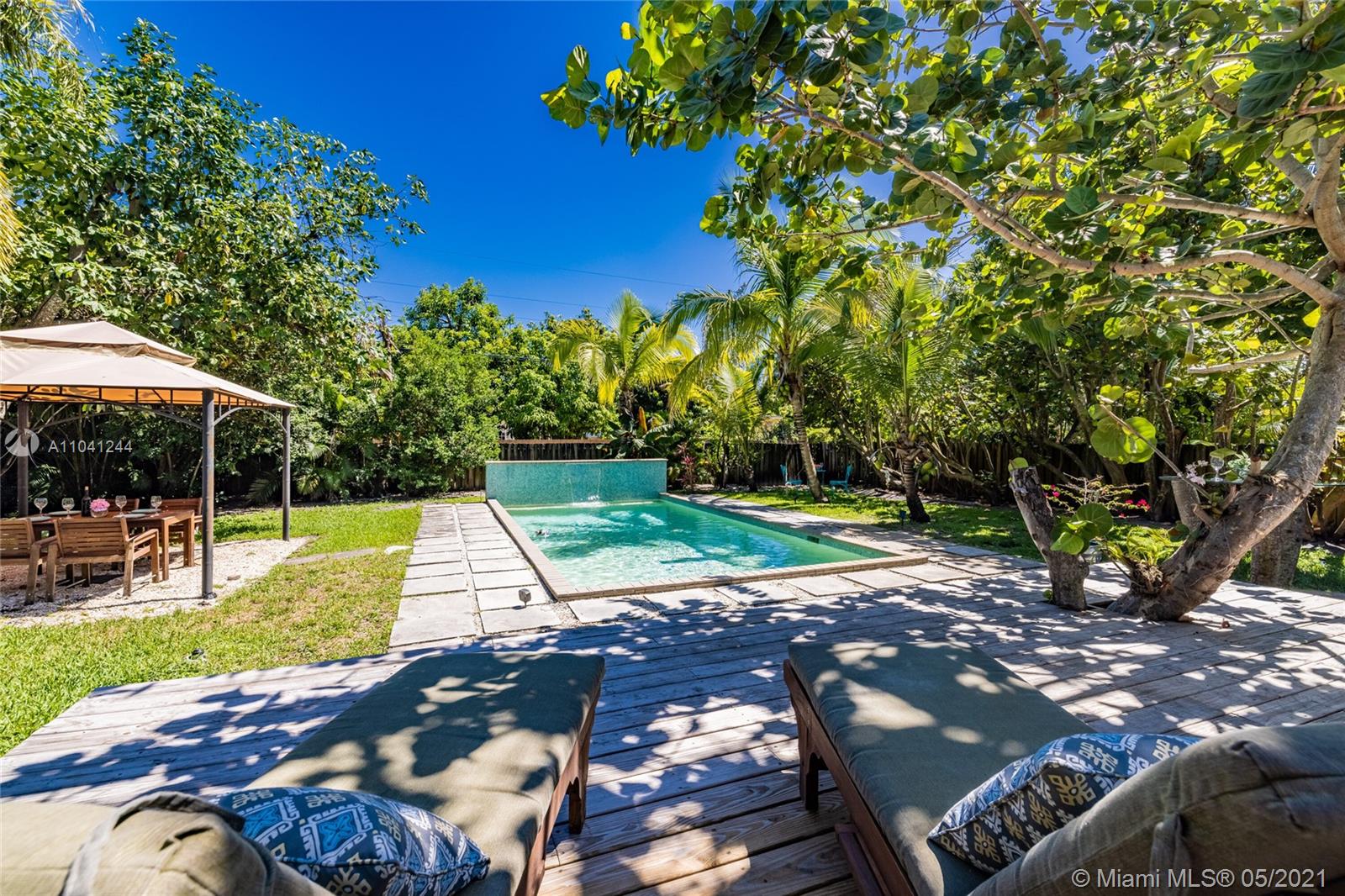 DUNNINGS MIAMI SHORES EXT - Residential