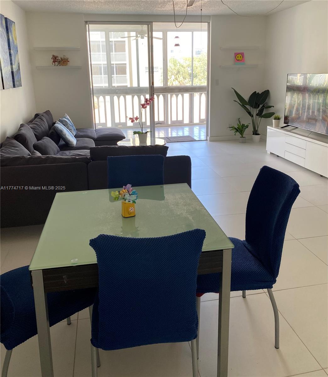 MEADOWBROOK TOWERS CONDO - Residential