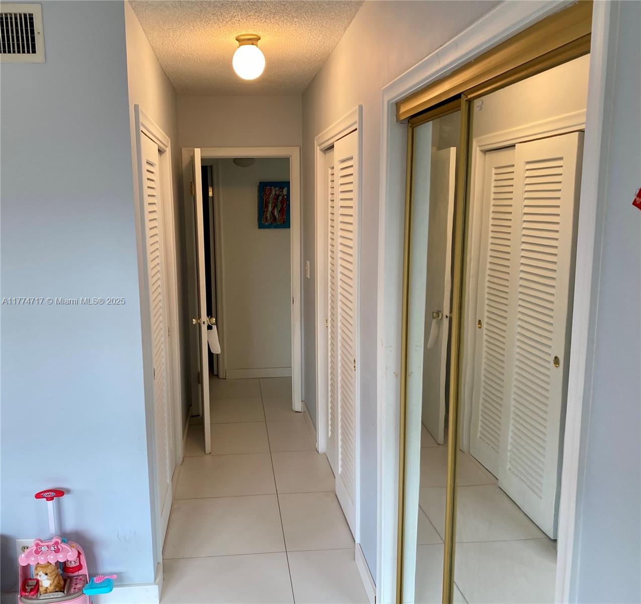 MEADOWBROOK TOWERS CONDO - Residential