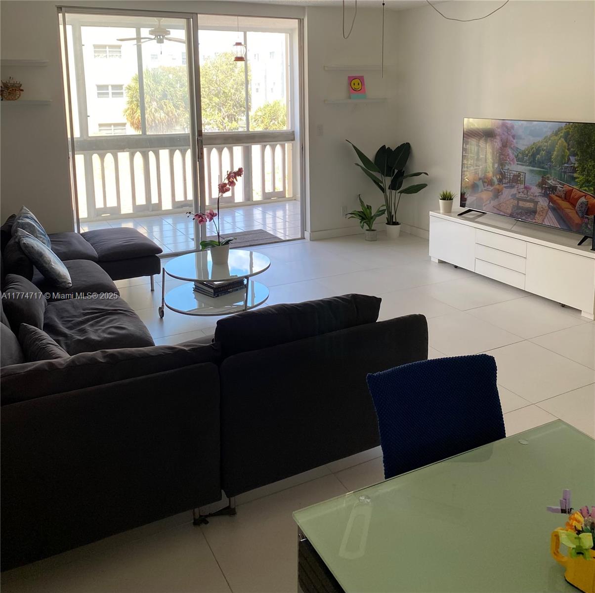 MEADOWBROOK TOWERS CONDO - Residential
