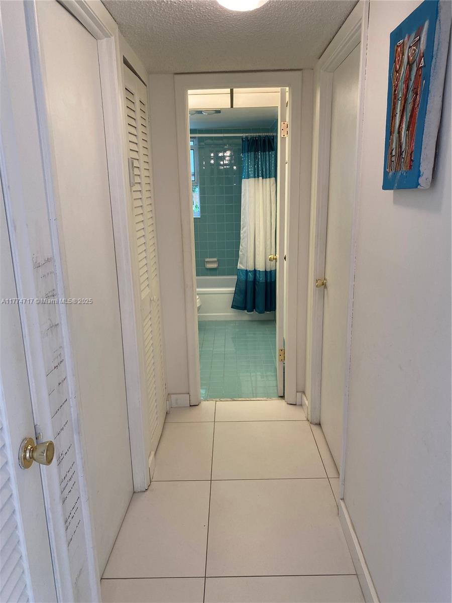 MEADOWBROOK TOWERS CONDO - Residential