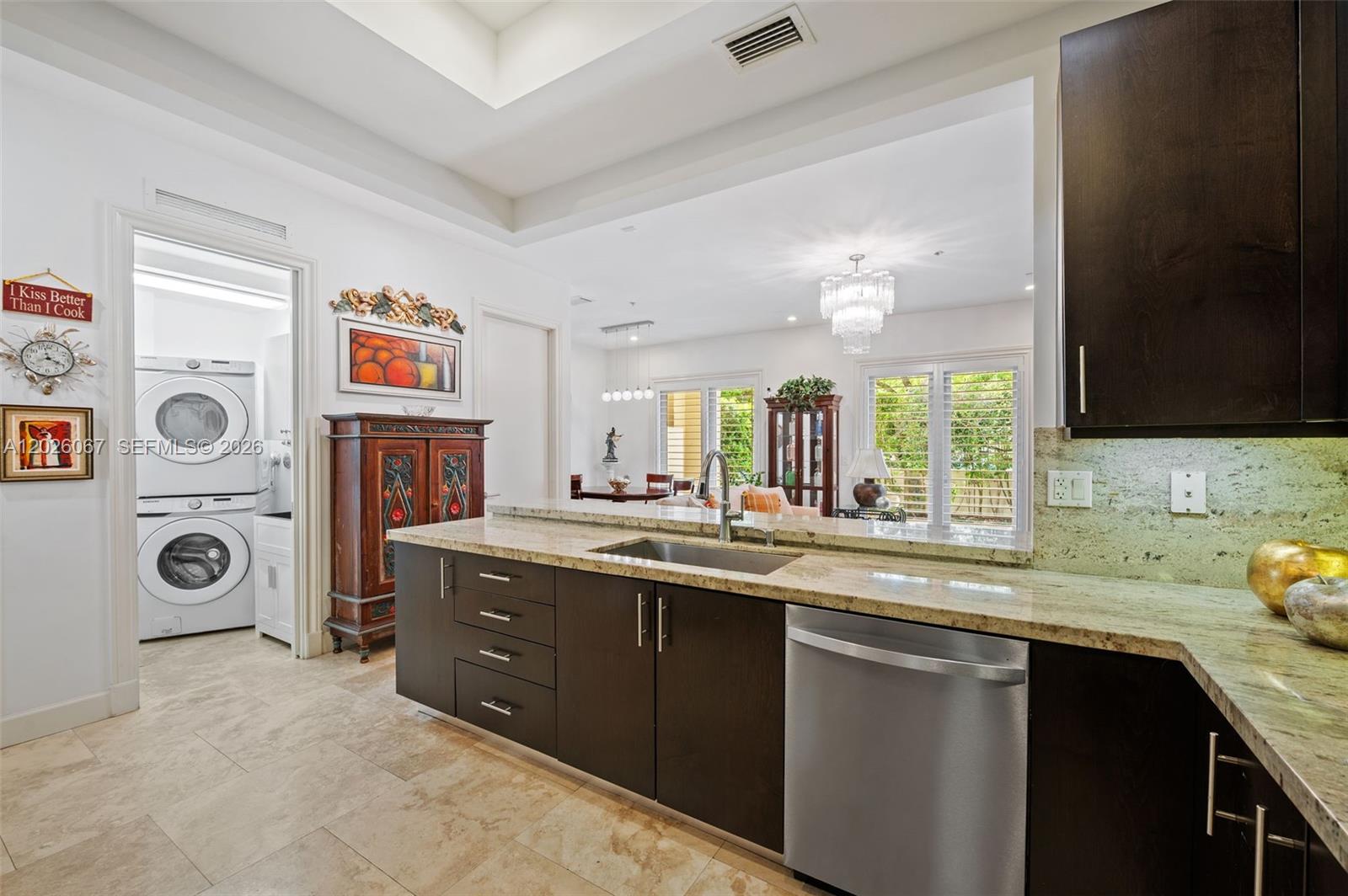 OAK LANE - Residential