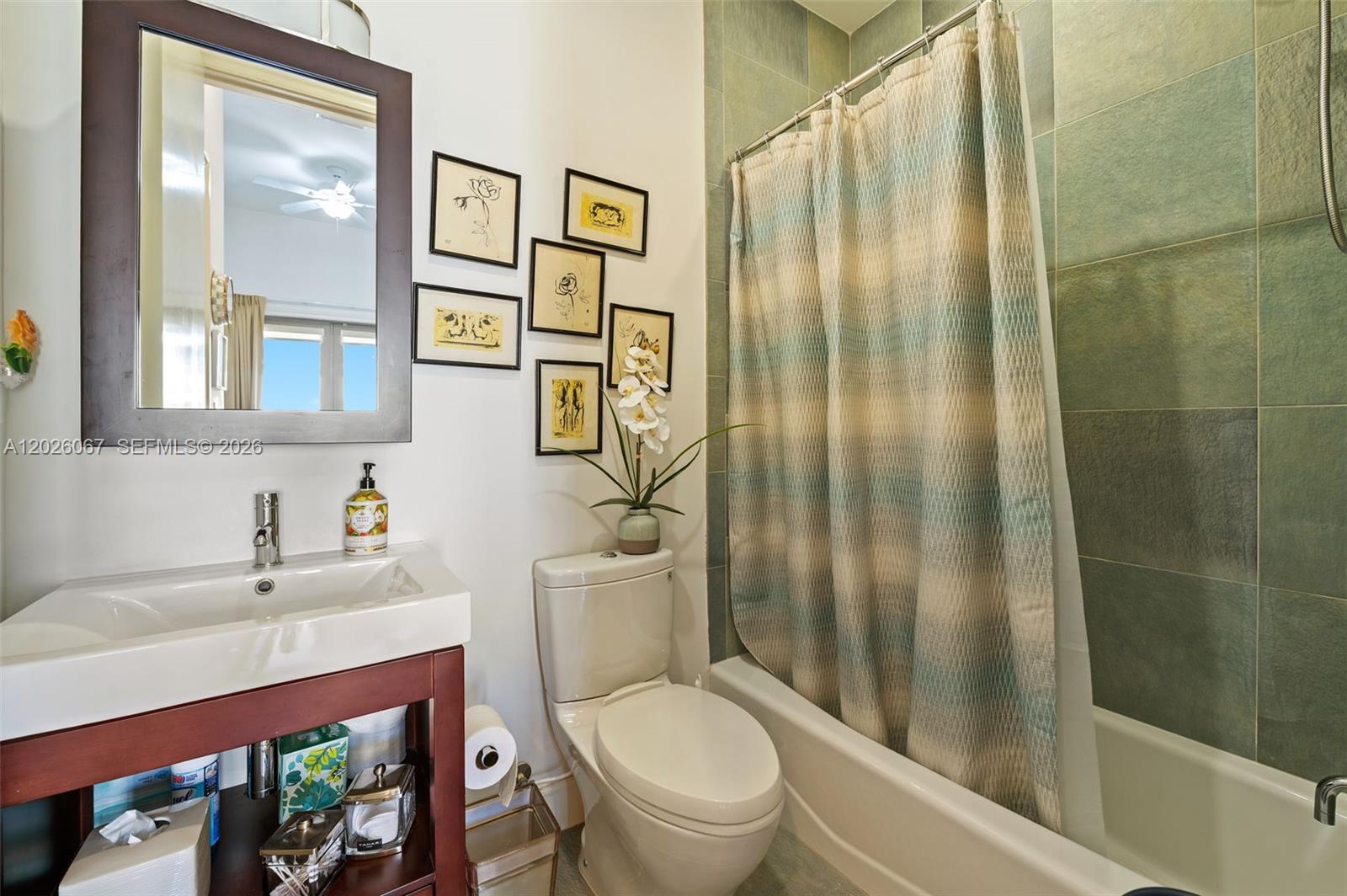 OAK LANE - Residential