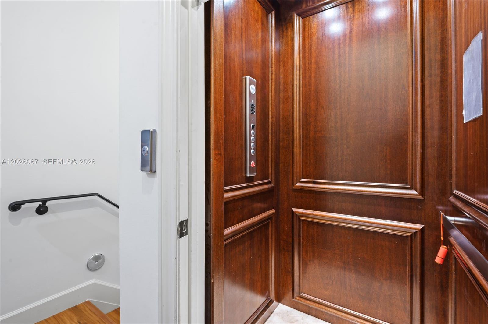 OAK LANE - Residential