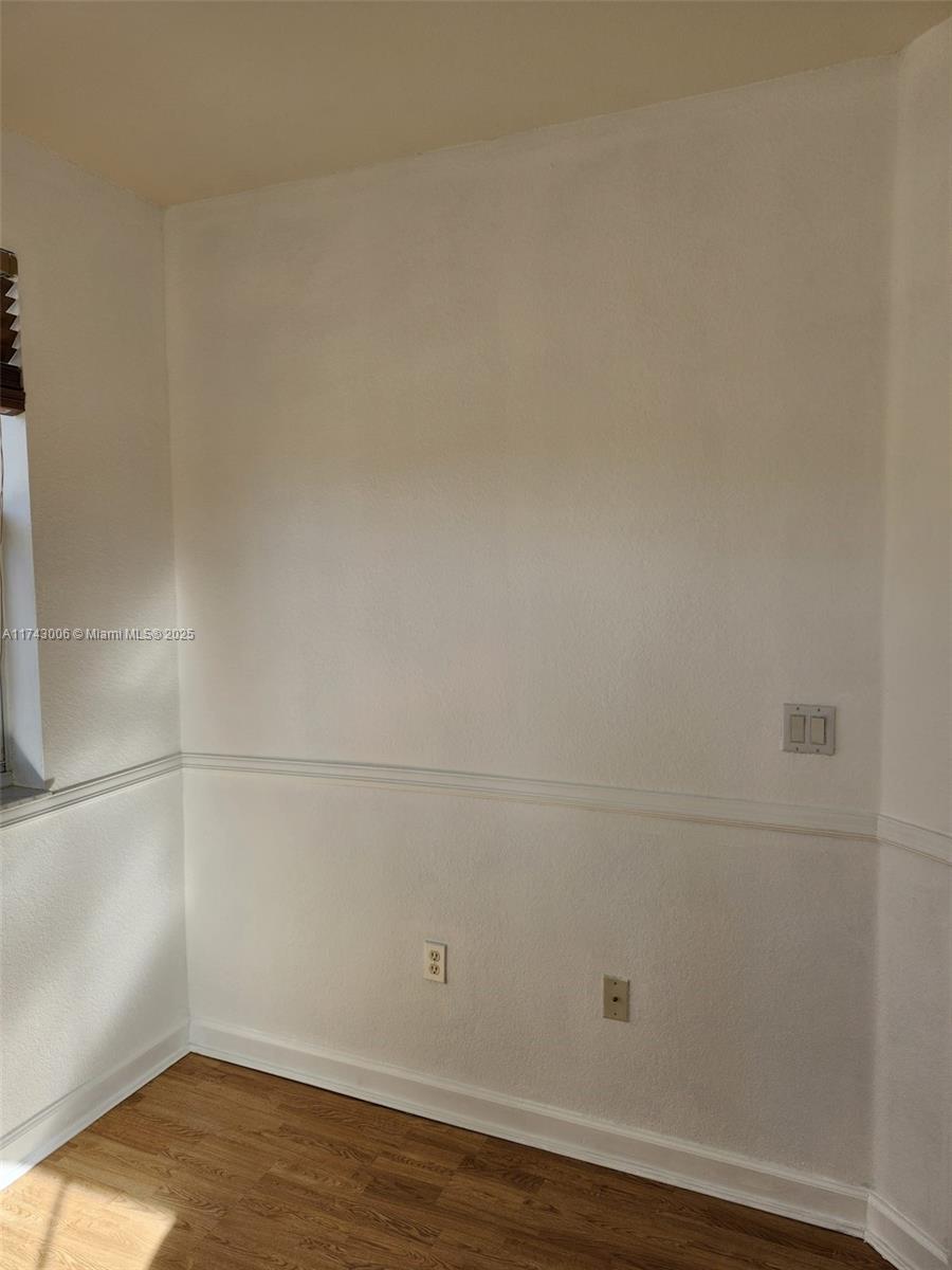 KENDALL BREEZE - Residential