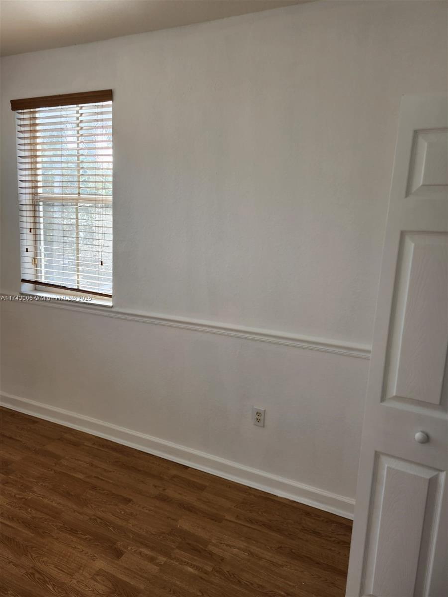 KENDALL BREEZE - Residential