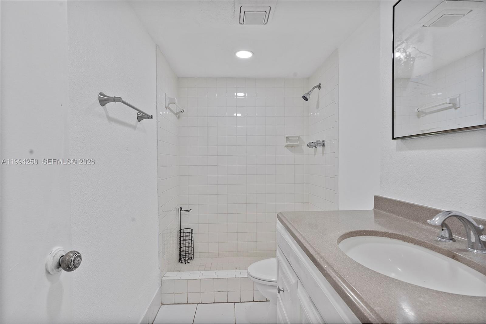 MAJESTIC GARDENS CONDOMIN - Residential