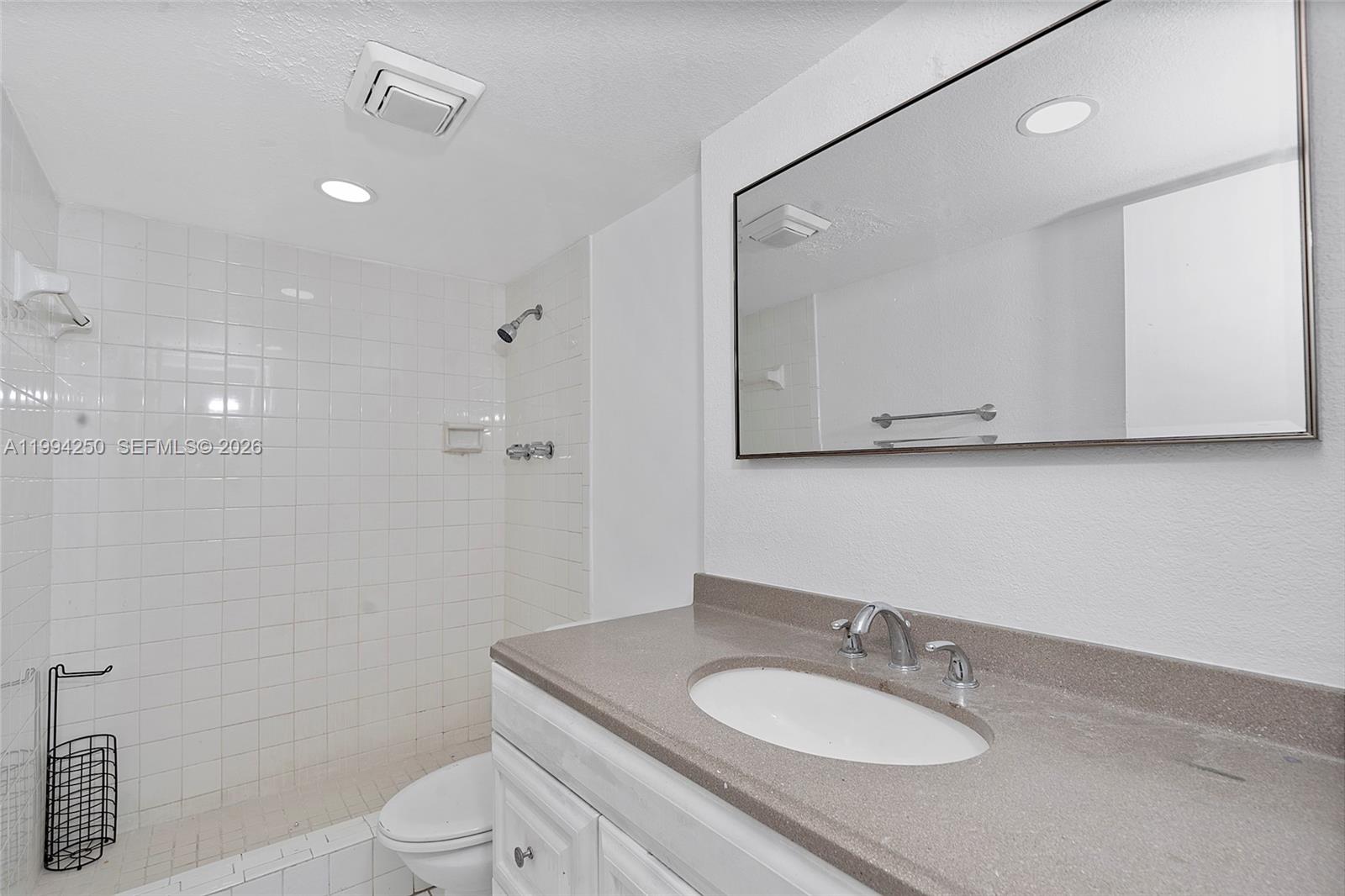 MAJESTIC GARDENS CONDOMIN - Residential