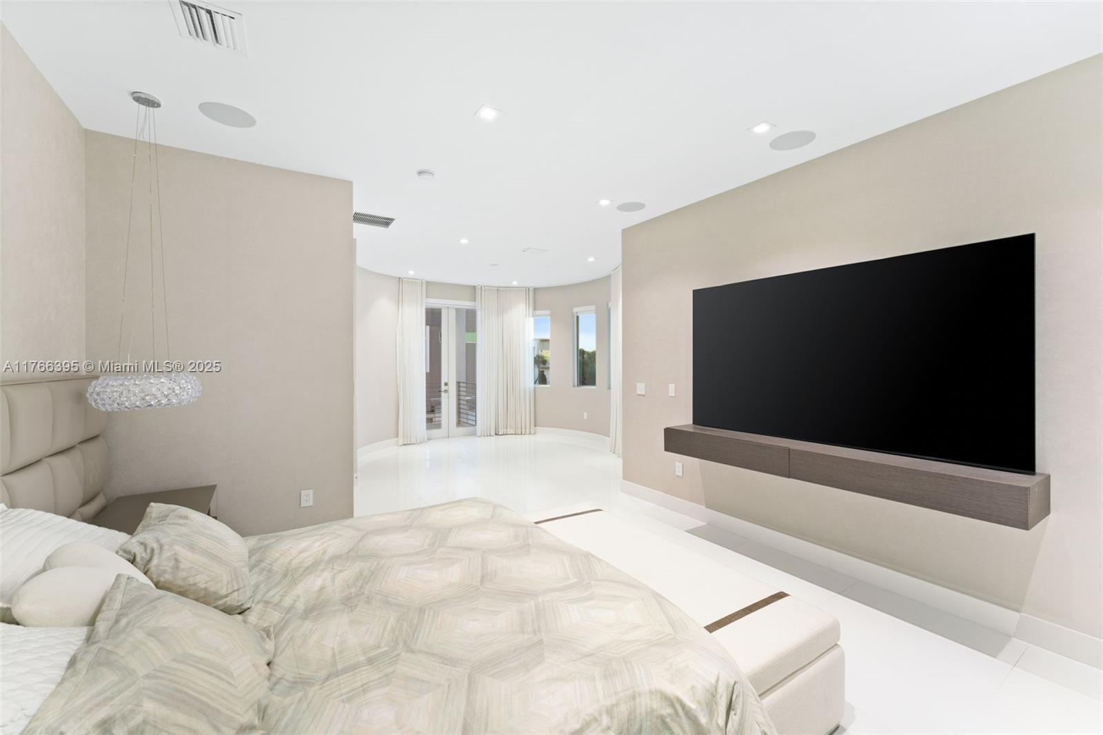 GRAND FLORIDIAN ESTATES - Residential