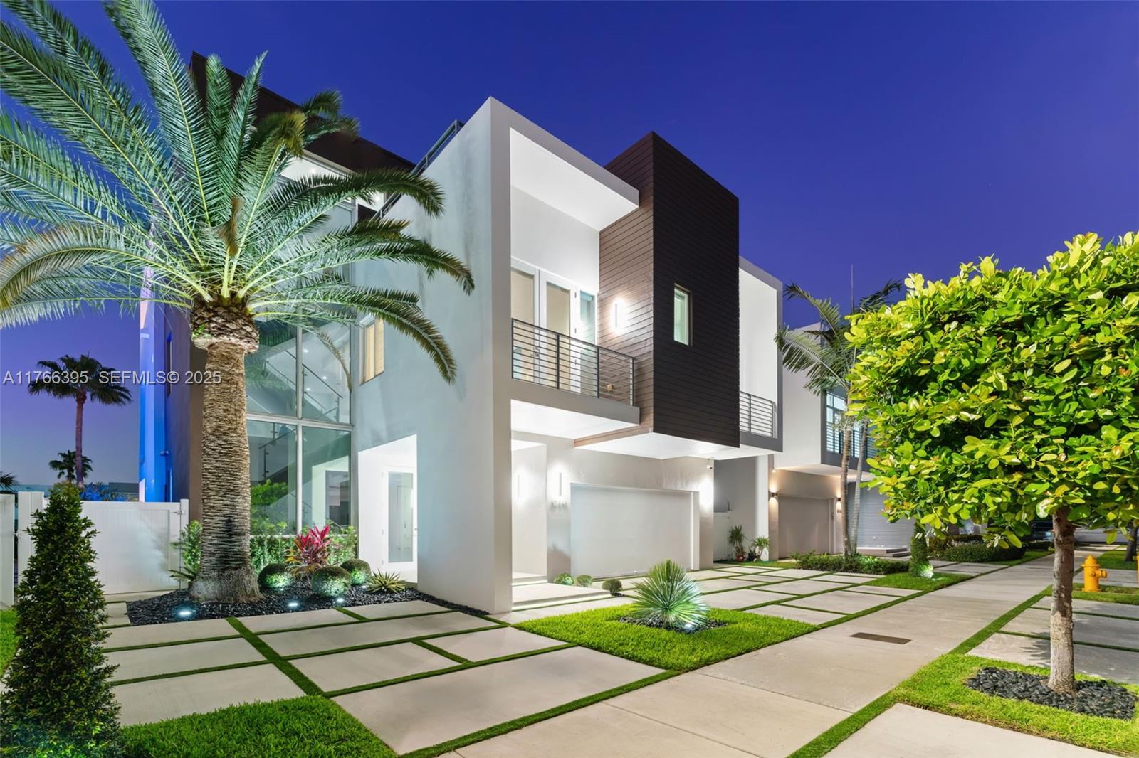 GRAND FLORIDIAN ESTATES - Residential