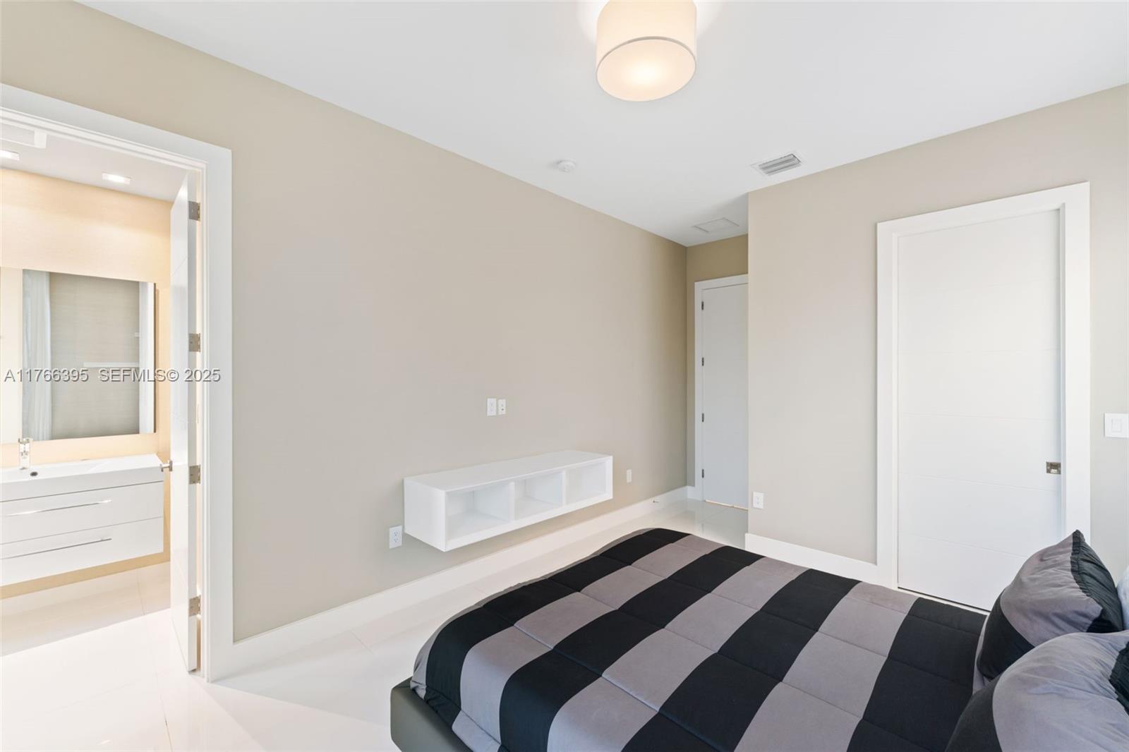 GRAND FLORIDIAN ESTATES - Residential