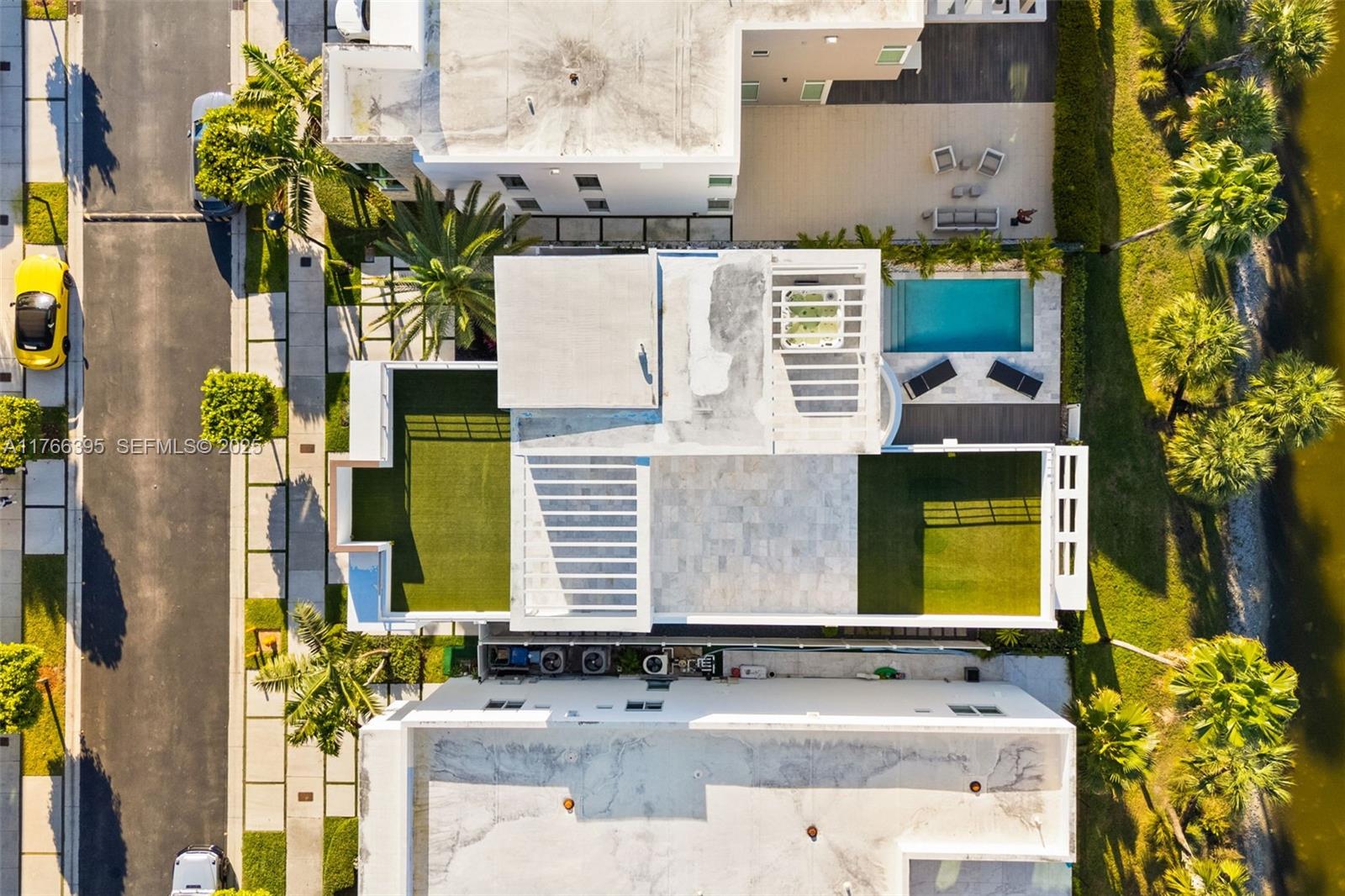 GRAND FLORIDIAN ESTATES - Residential